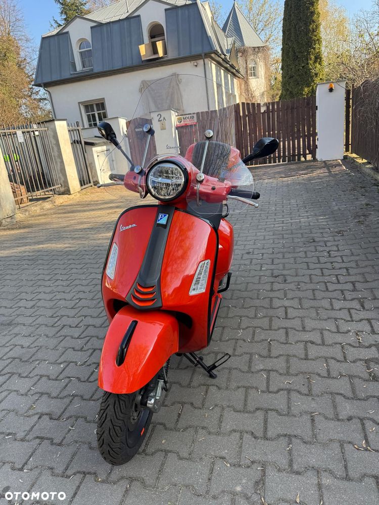 Vespa GTS - 1