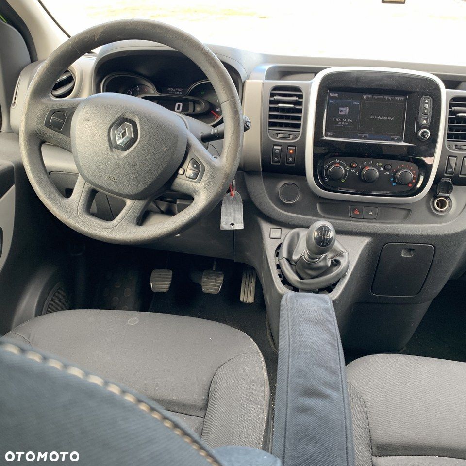 Renault Trafic - 19