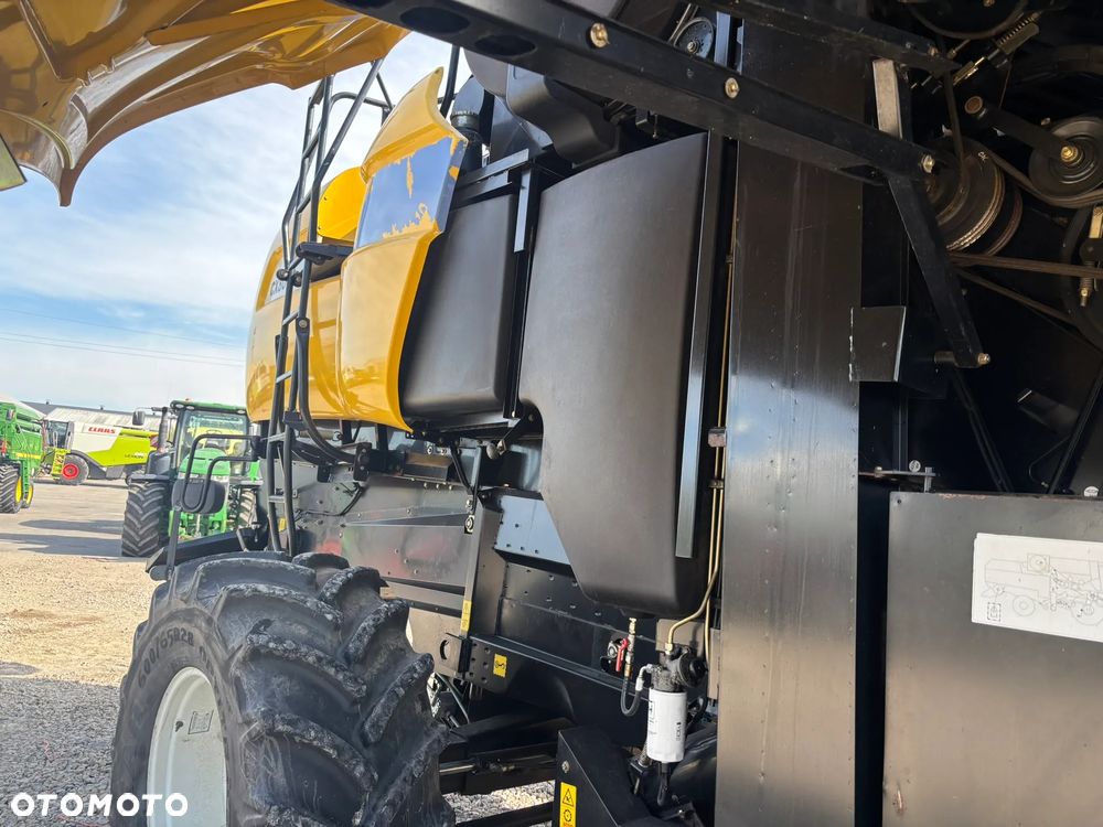 New Holland CX8060 - 6