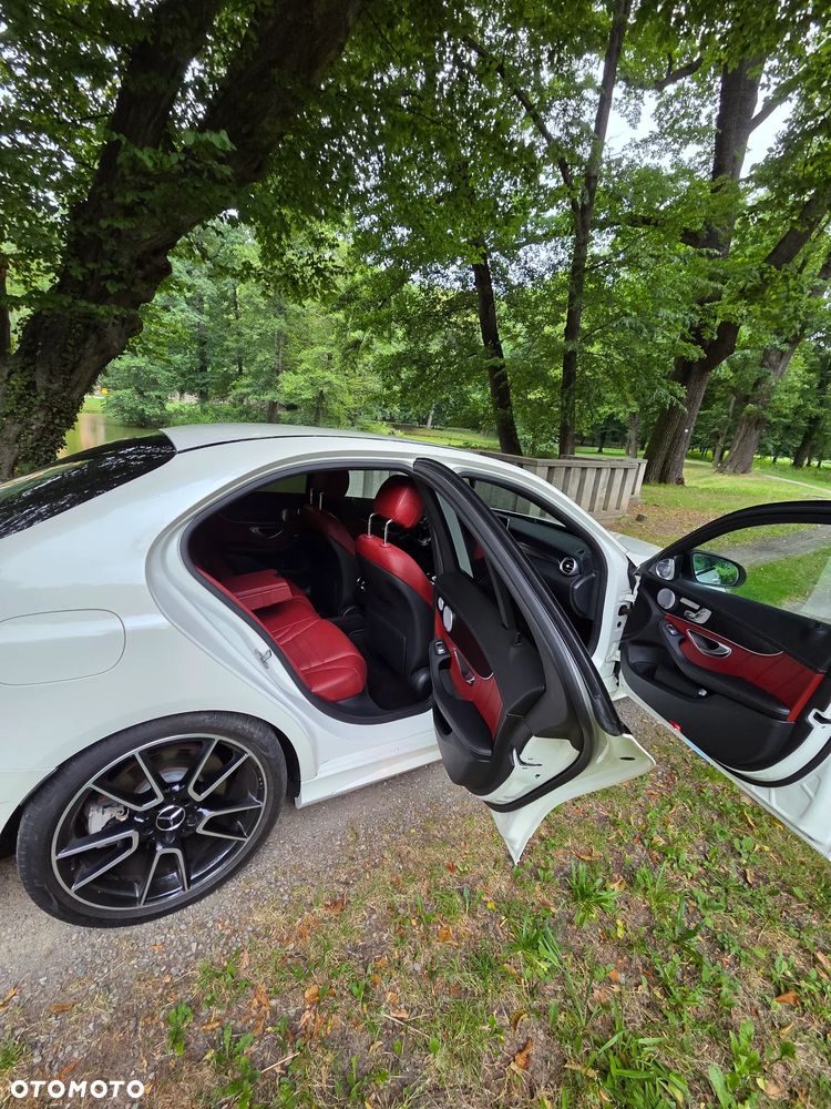 Mercedes-Benz Klasa C AMG 43 4Matic 9G-TRONIC - 9