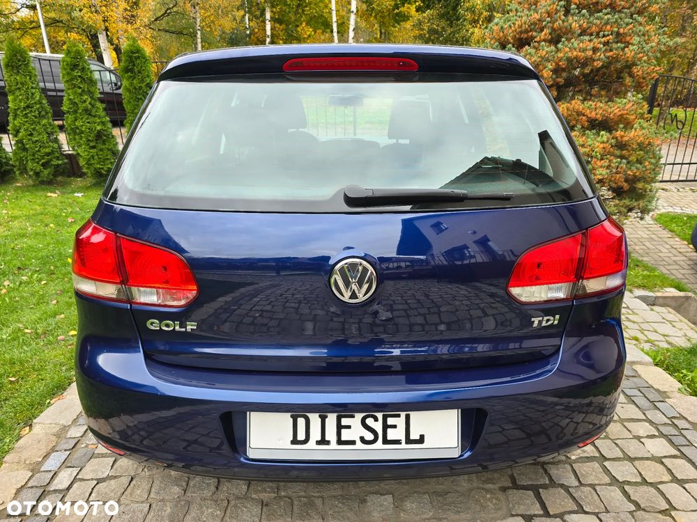 Volkswagen Golf - 11