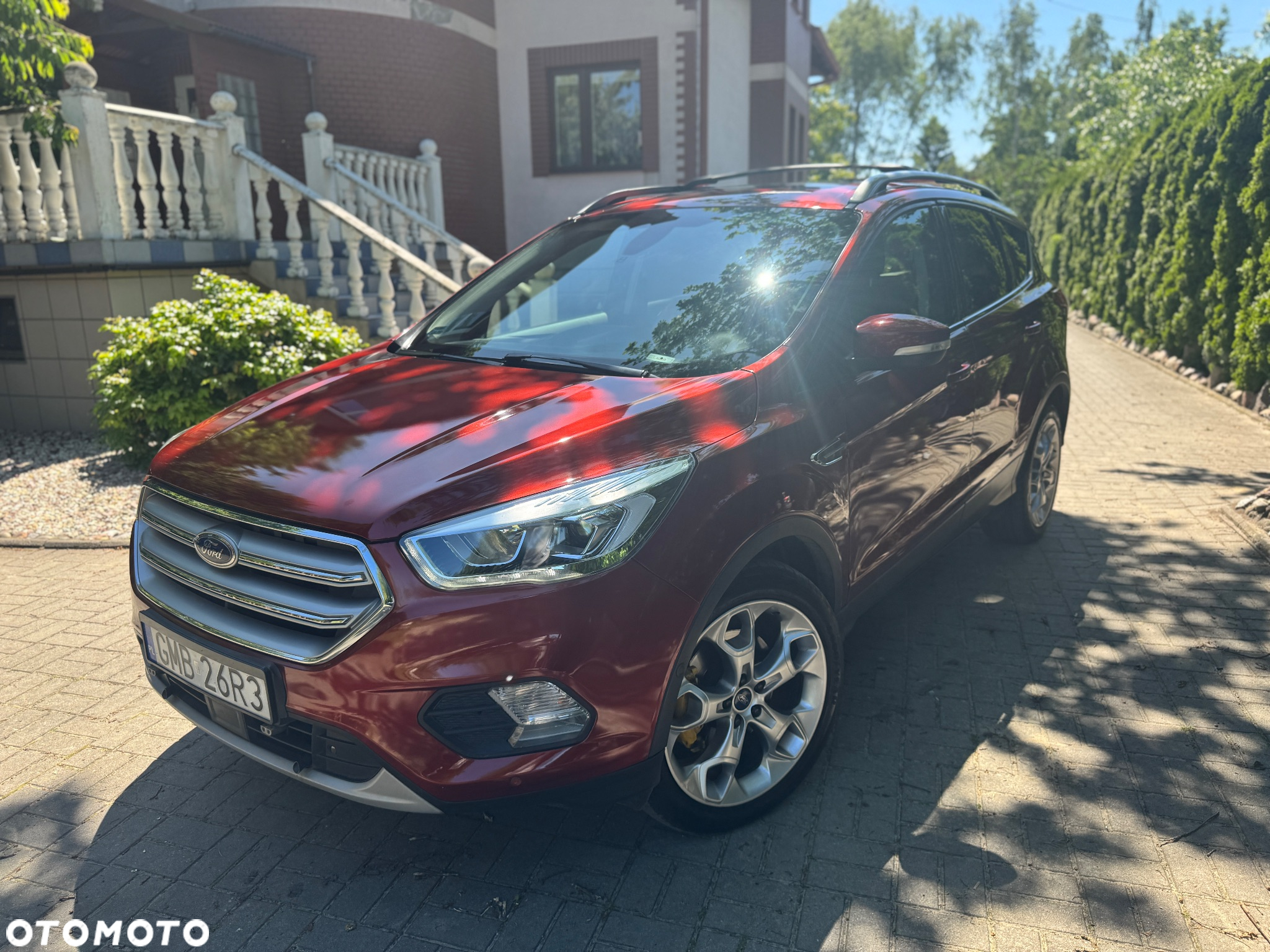 Ford Escape 2.0 EcoBoost AWD Titanium - 12
