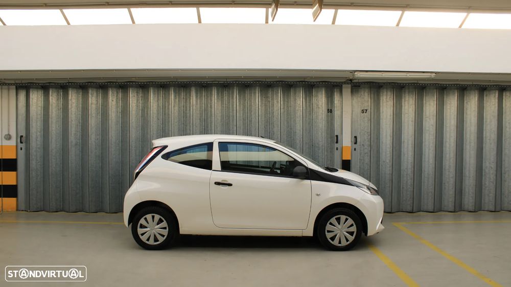 Toyota Aygo x-play - 58