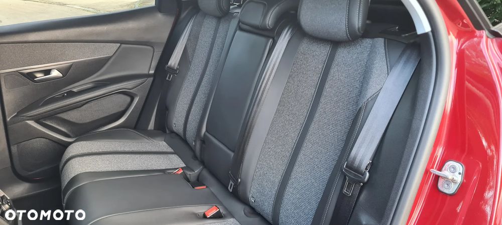 Peugeot 3008 1.5 BlueHDi Allure S&S EAT8 - 15