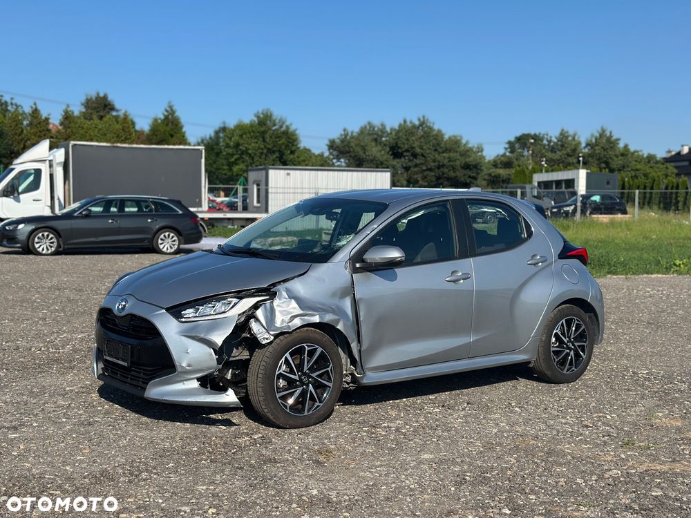 Toyota Yaris - 8