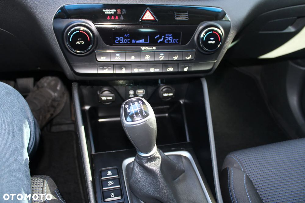 Hyundai Tucson - 16