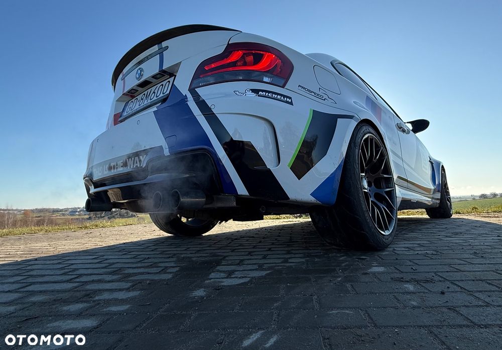 BMW 1M - 5