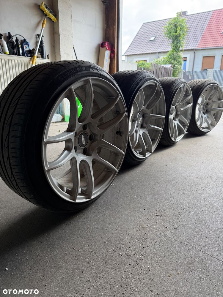 Volkswagen Golf - 9