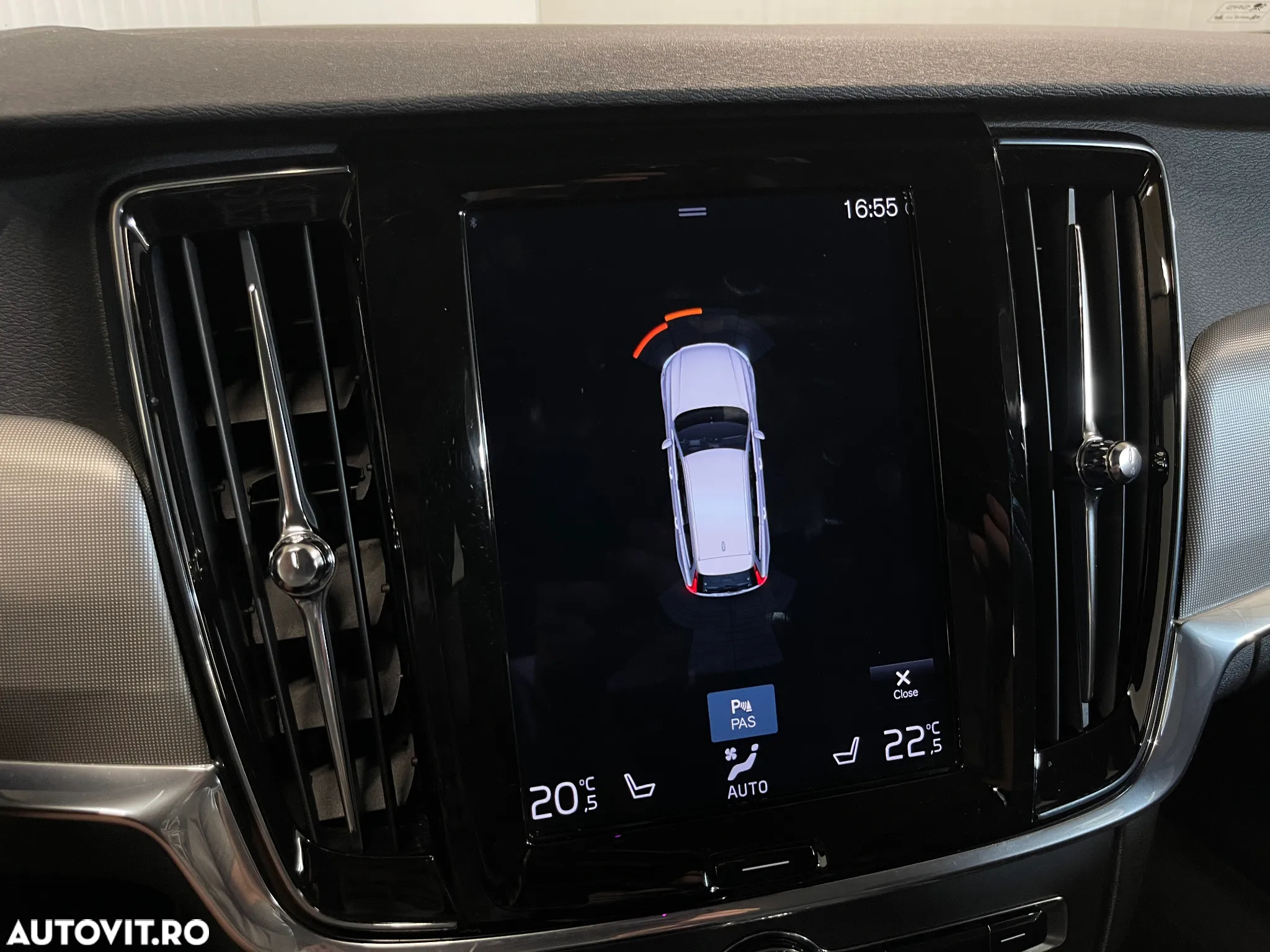 Volvo V90 V90CC B4 MHEV AT AWD Core - 14