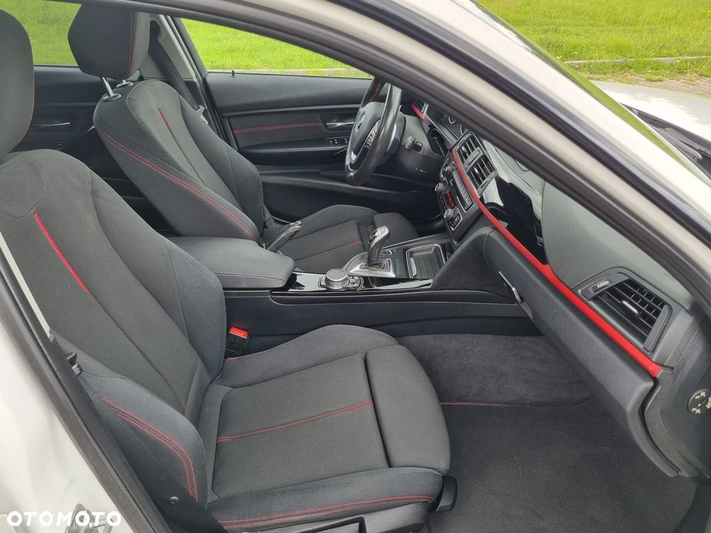 BMW Seria 3 - 25