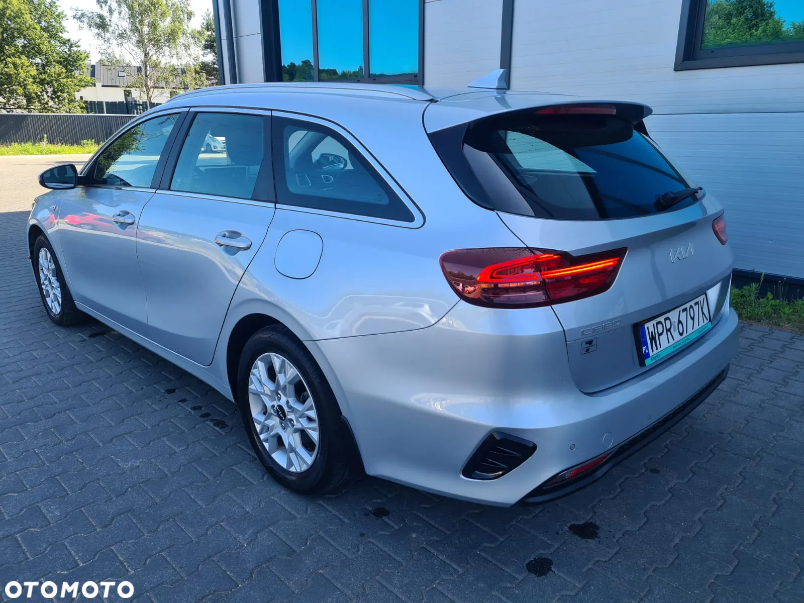 Kia Ceed 1.5 T-GDI Business Line - 4