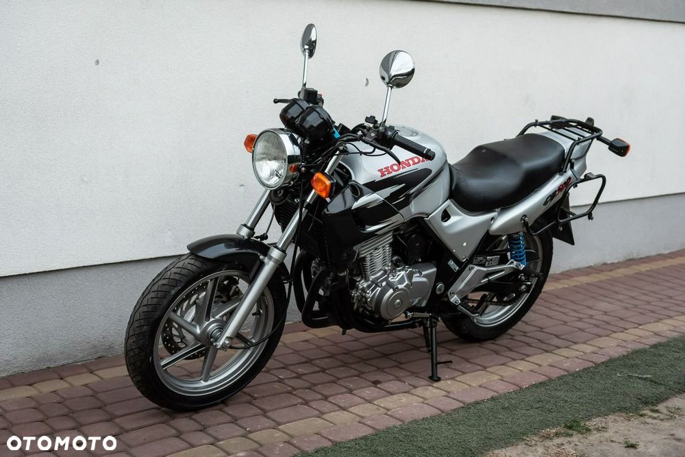 Honda CB - 7