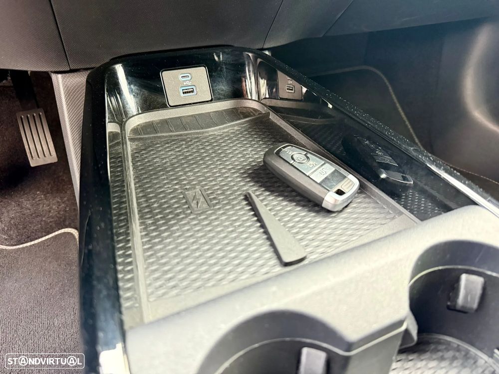 Ford Mustang Mach-E AWD GT - 5