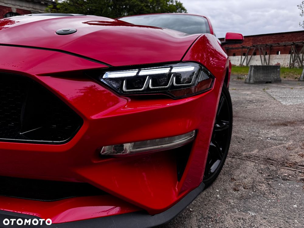Ford Mustang - 2