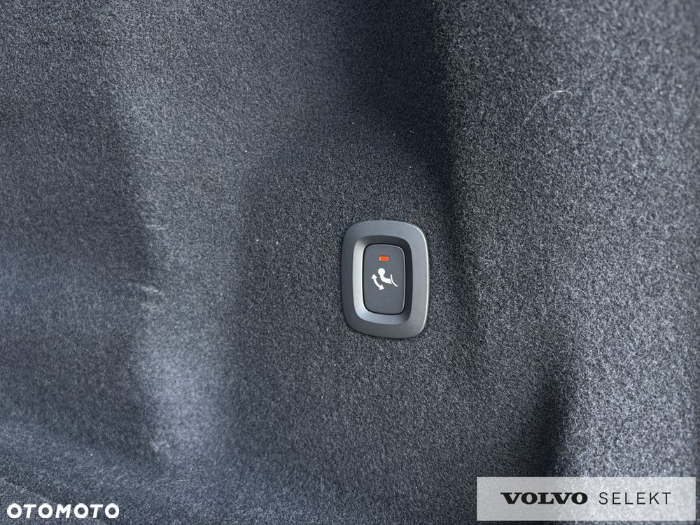 Volvo XC 60 - 24