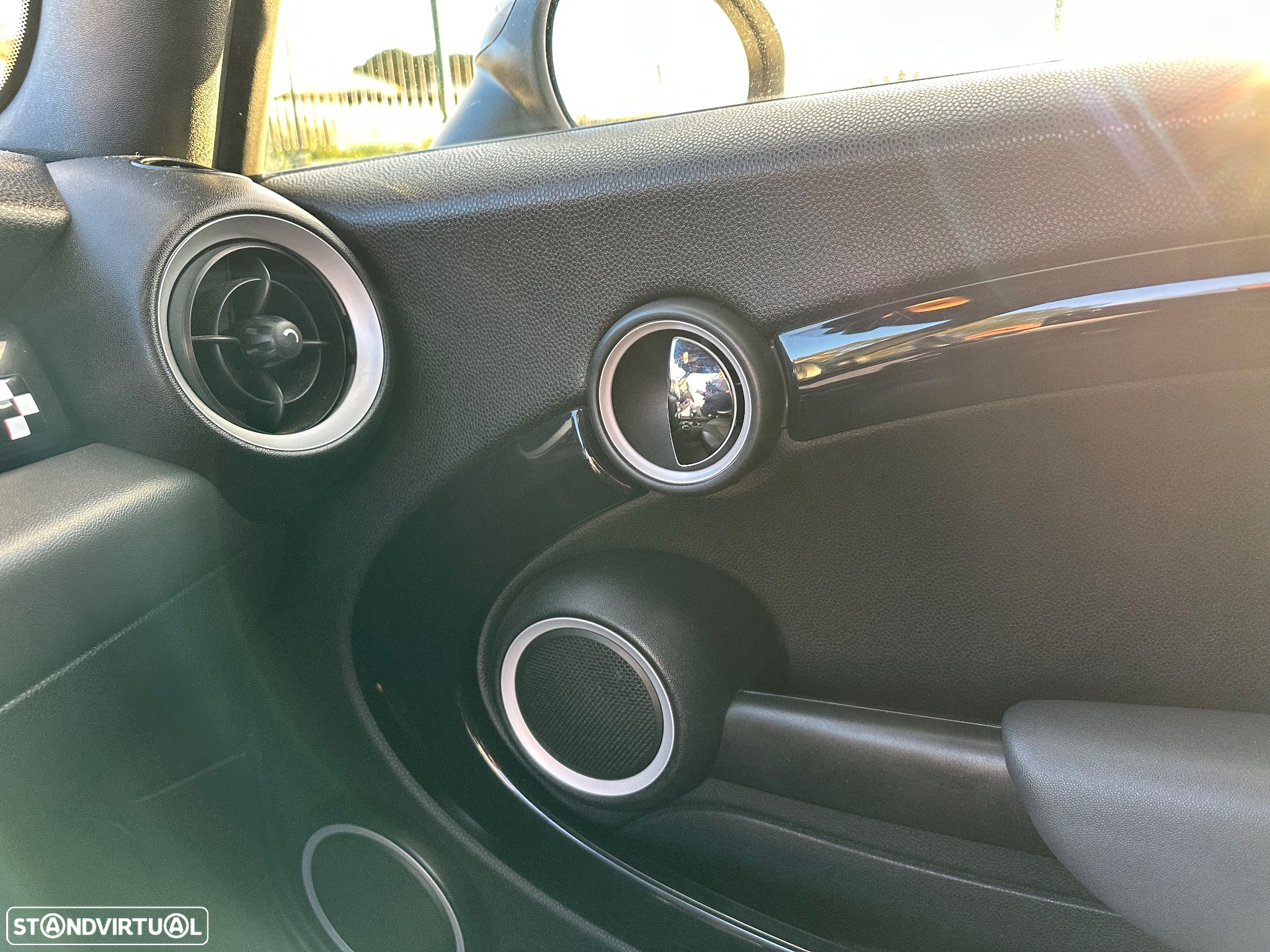 MINI 3 Portas John Cooper Works - 49