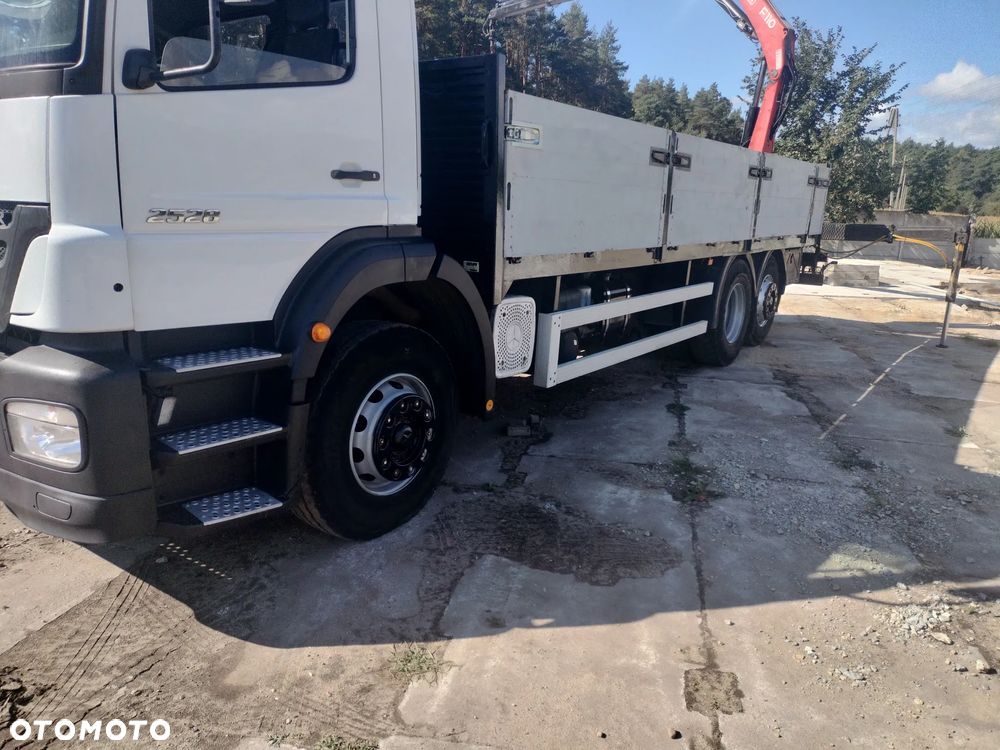 Mercedes-Benz Axor - 10