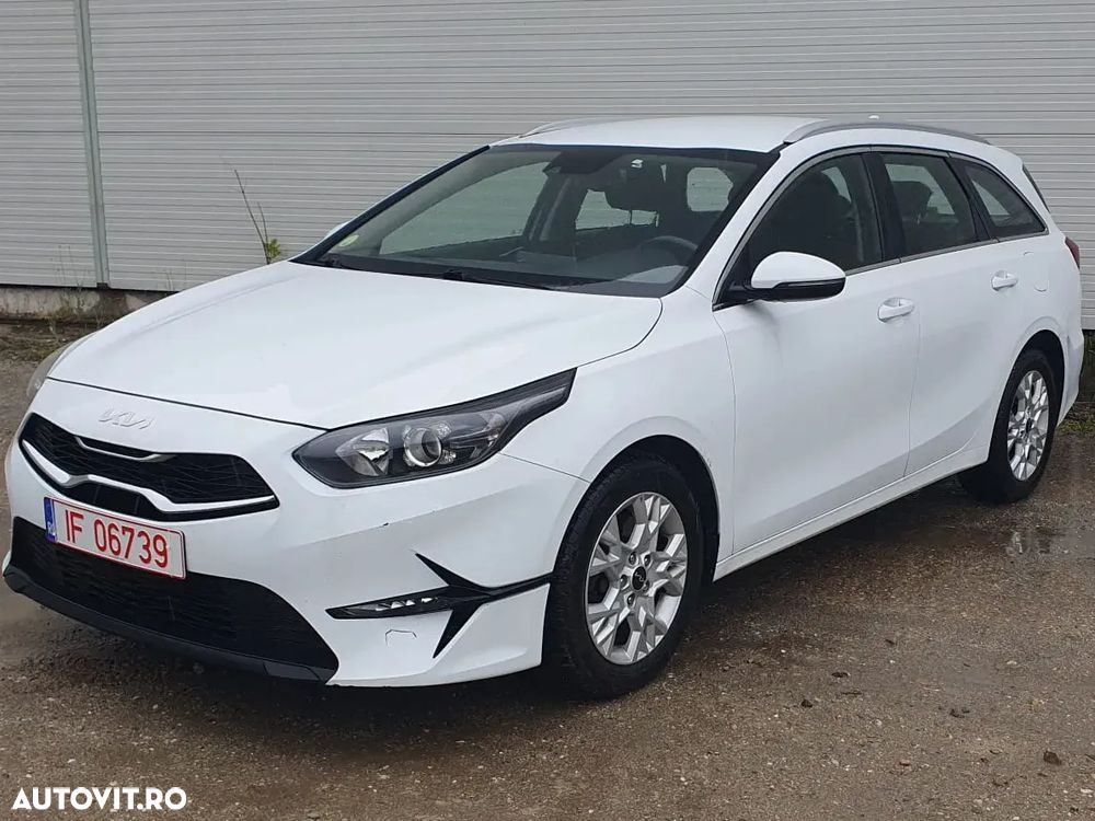 Kia Ceed 1.6 CRDi (48V Mild-Hybrid) Platinum - 2