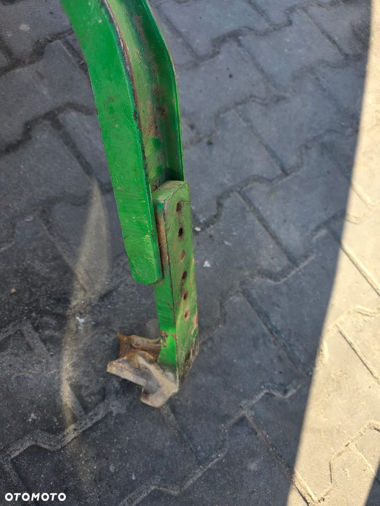 Szerokie błotniki przednie John Deere 7280R - 6