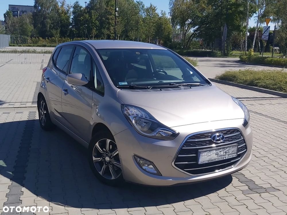 Hyundai ix20 1.6 BlueDrive Comfort - 1