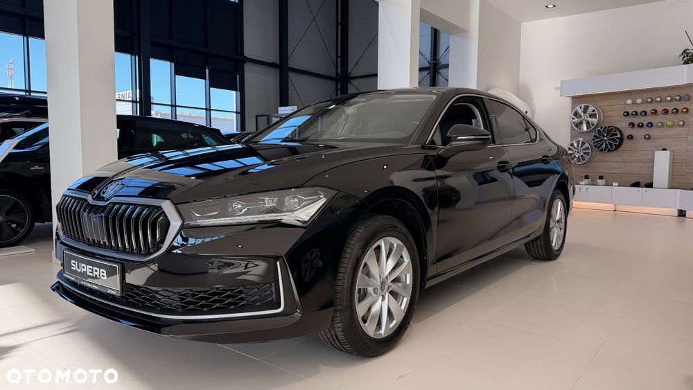 Skoda Superb 2.0 TSI 4x4 Edition 130 DSG - 1