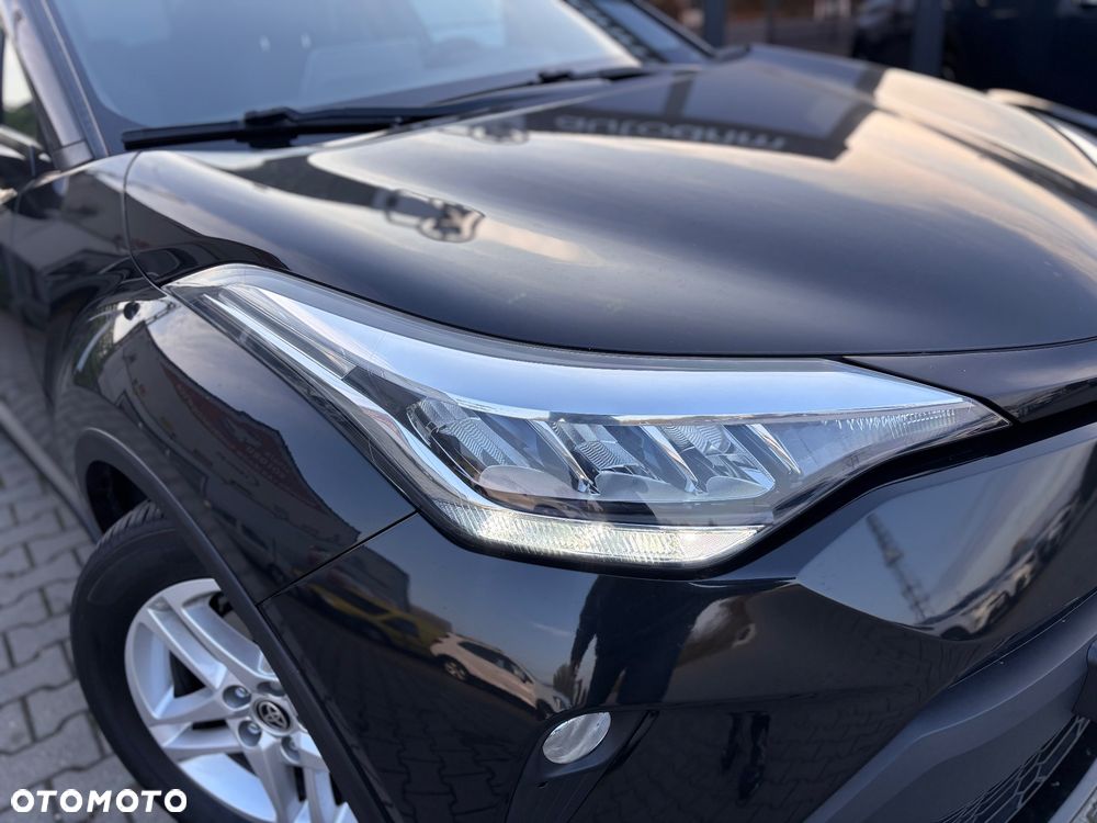Toyota C-HR Business-Edition - 8