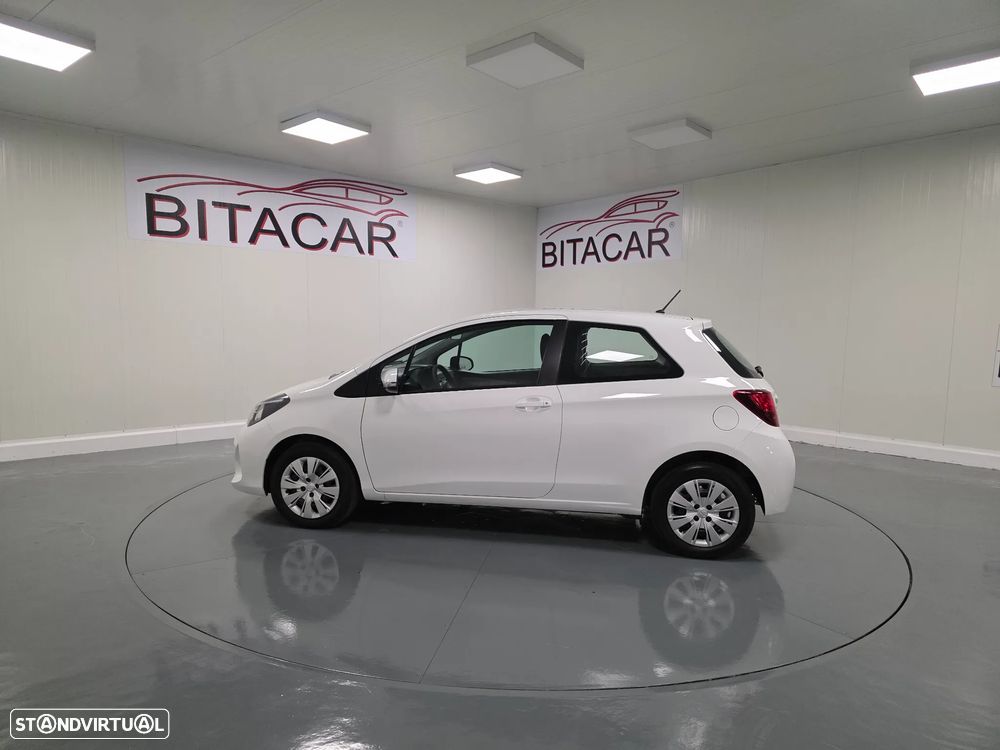Toyota YARIS BIZZ 1.4 D-4D 90CV IVA DEDUTIVEL - 17