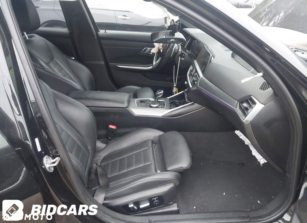 BMW Seria 3 - 8