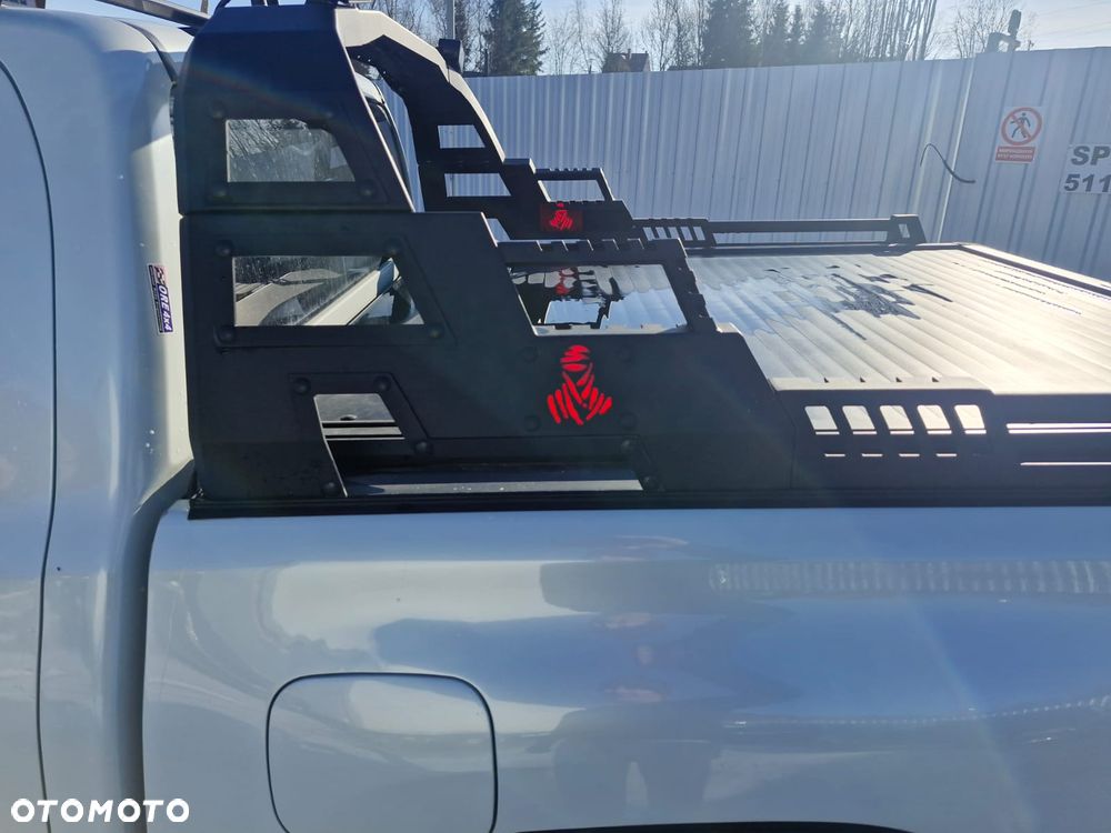 Toyota Hilux 4x4 Double Cab Autm S&S Executive - 3