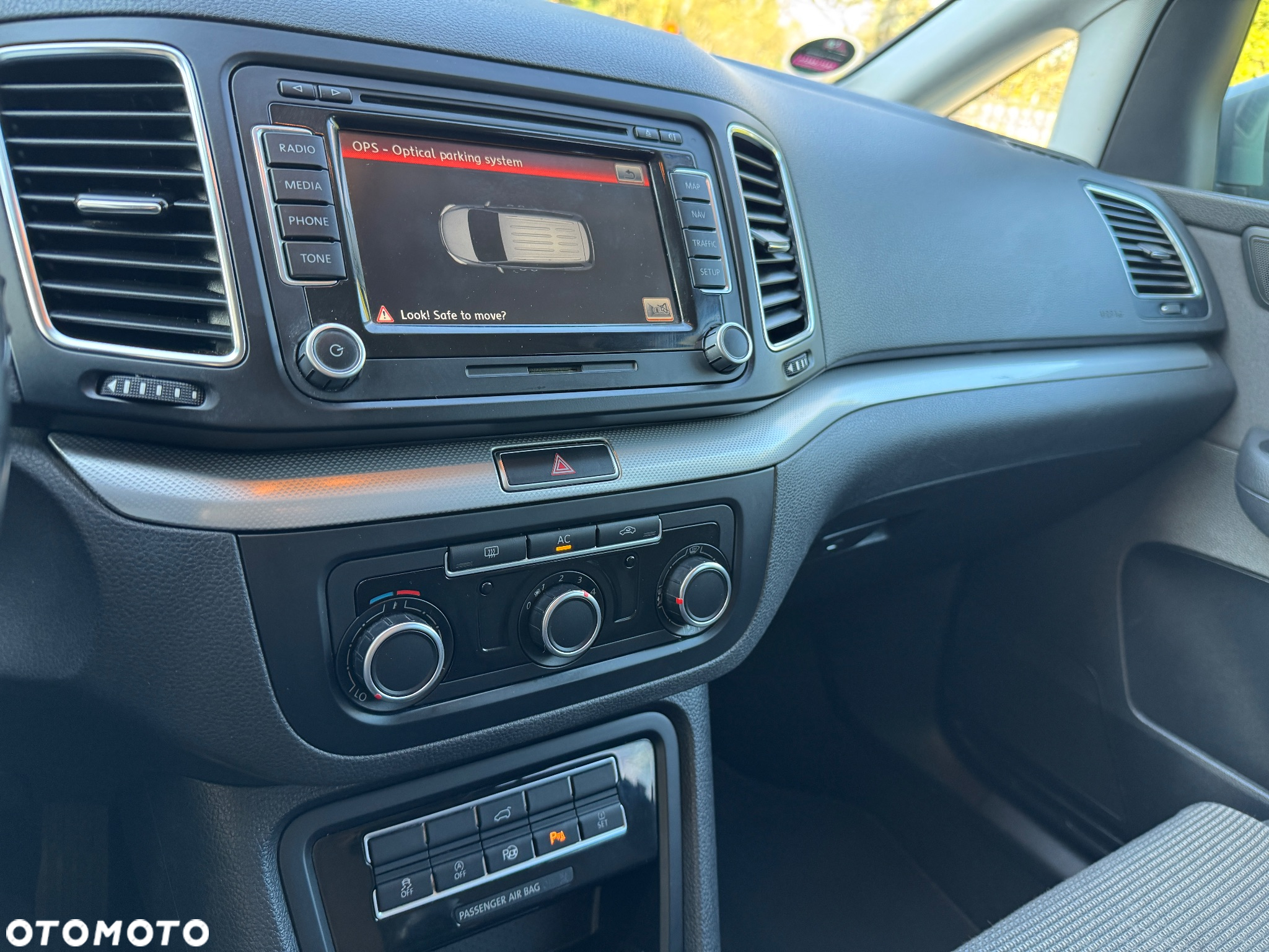 Volkswagen Sharan 1.4 TSI BlueMotion Technology Comfortline - 16