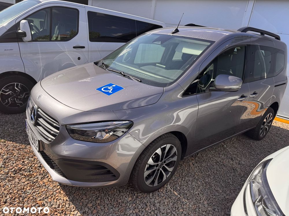 Ford Tourneo Custom - 18