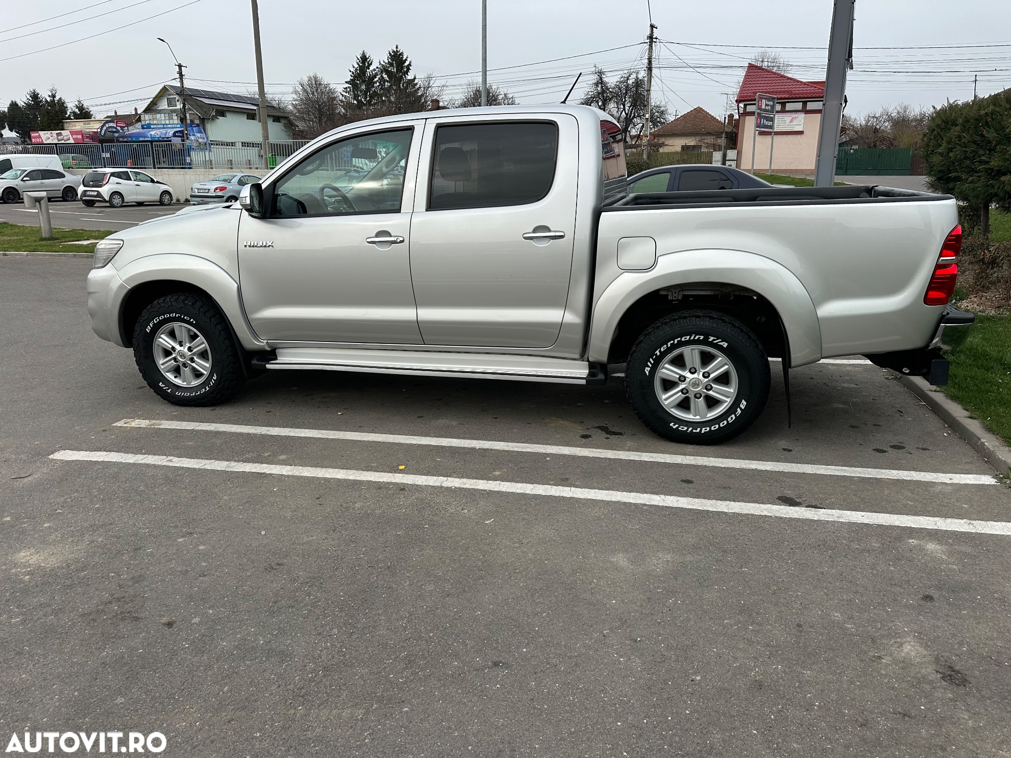 Toyota Hilux - 7