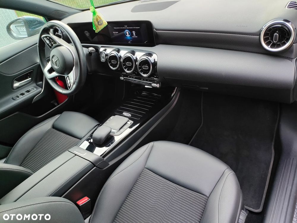 Mercedes-Benz Klasa A 200 4Matic 8G-DCT Edition 2021 - 9