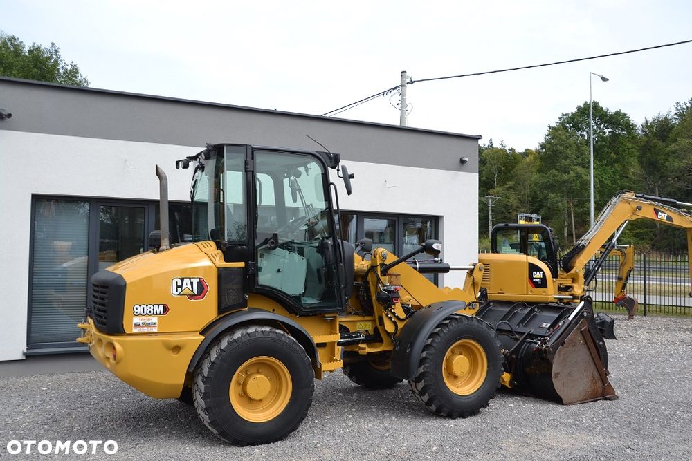 Caterpillar 908 M - 11