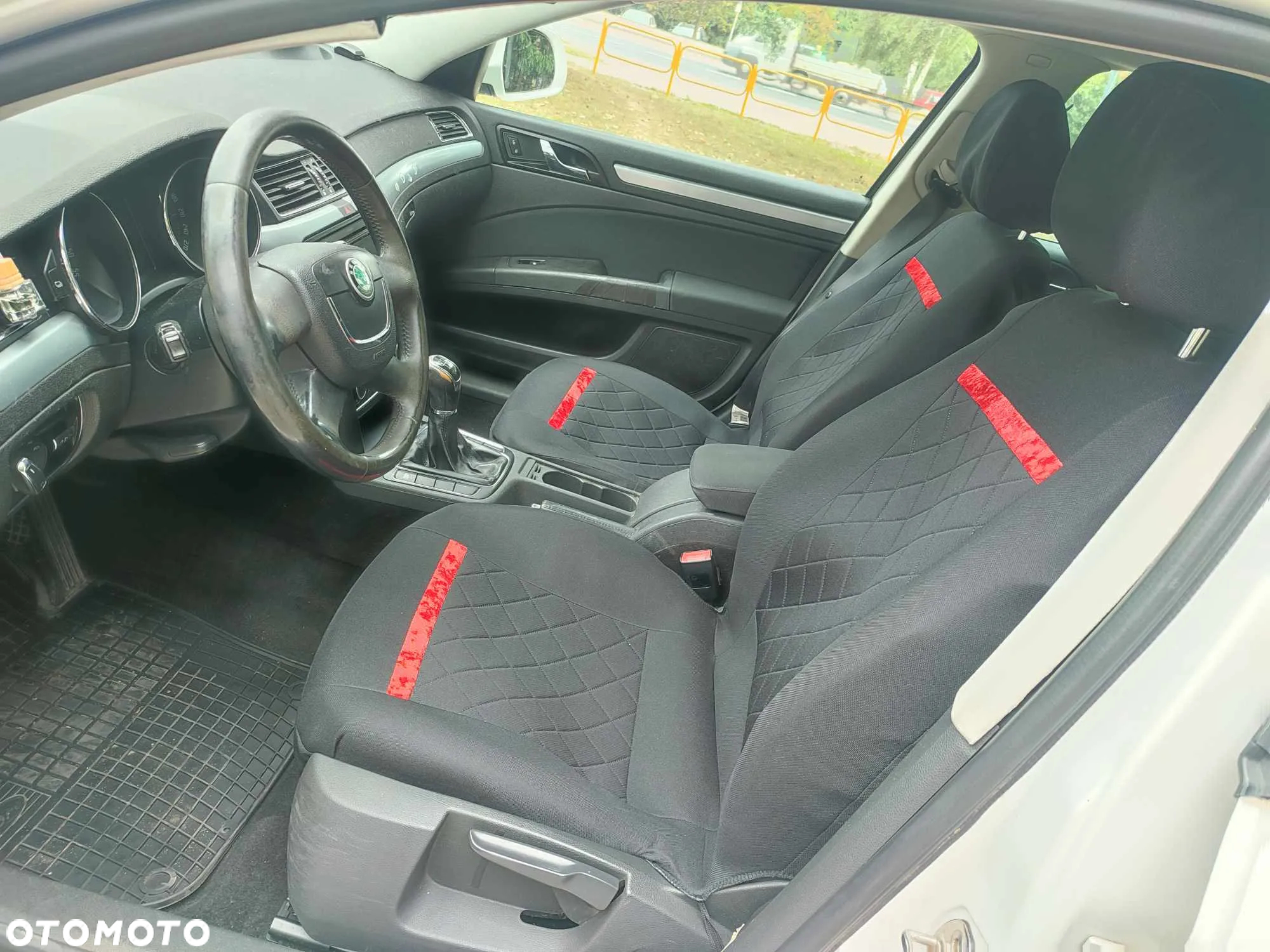 Skoda Superb 1.9 TDI Ambition - 5
