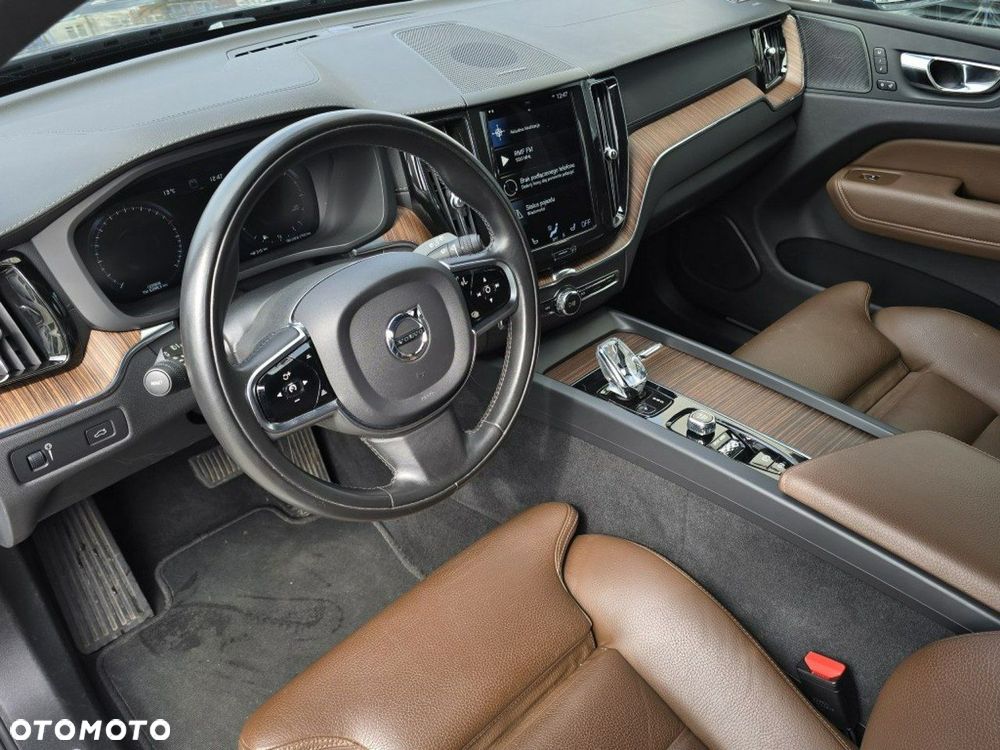 Volvo XC 60 B5 D AWD Inscription - 7