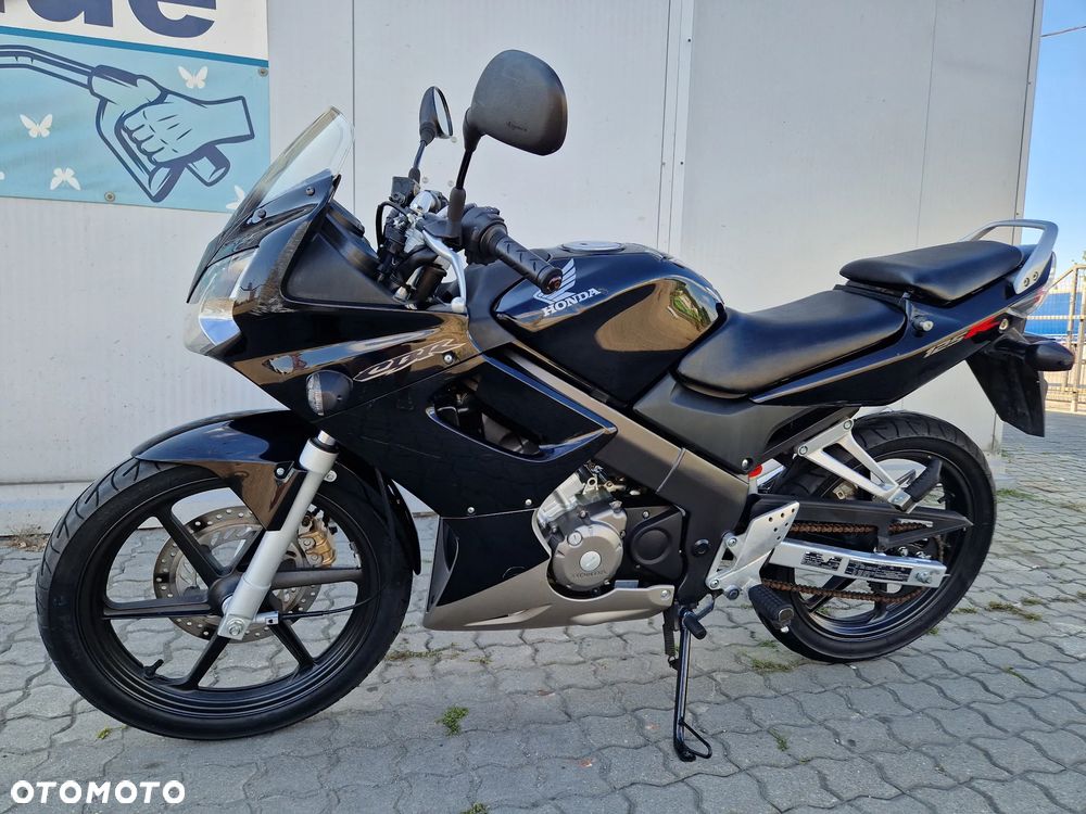 Honda CBR - 14