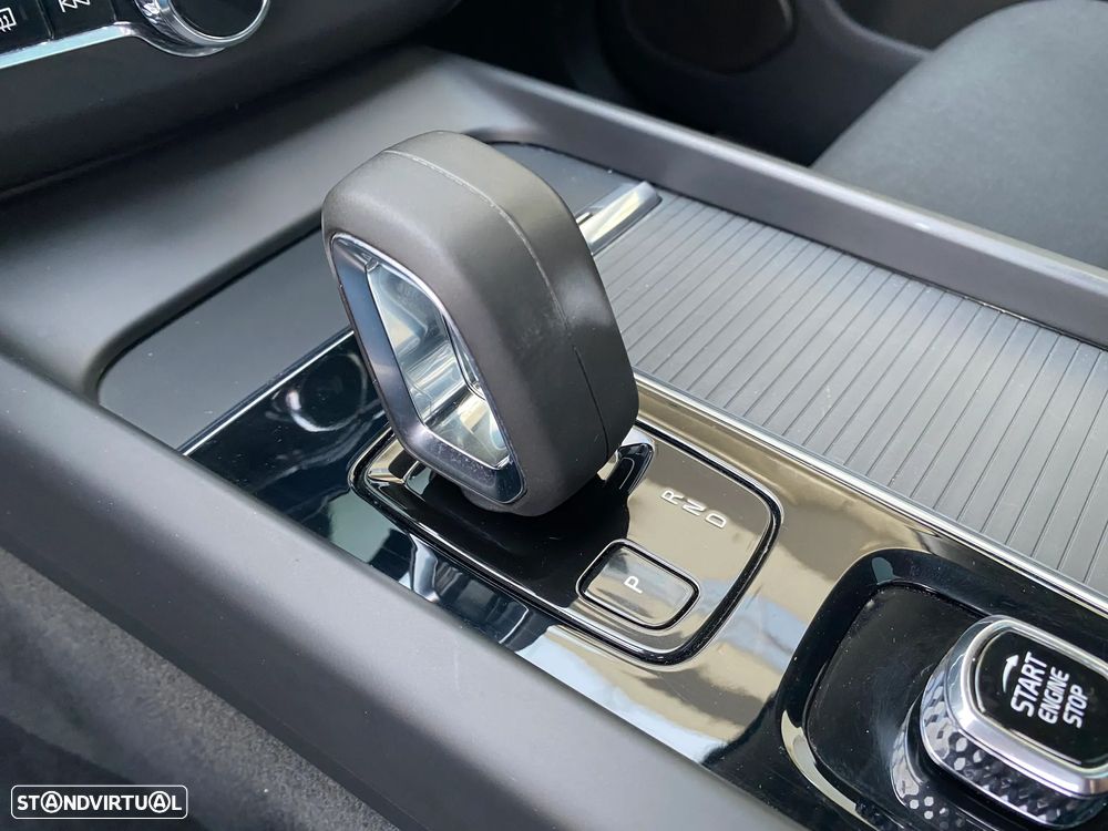 Volvo XC 60 2.0 T6 PHEV Inscription Expression AWD - 38