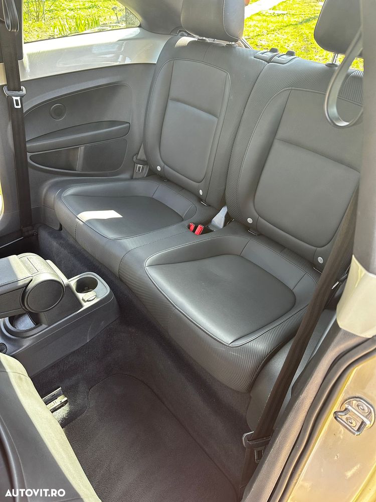 Volkswagen Beetle 1.4 TSI DSG7 Design - 13