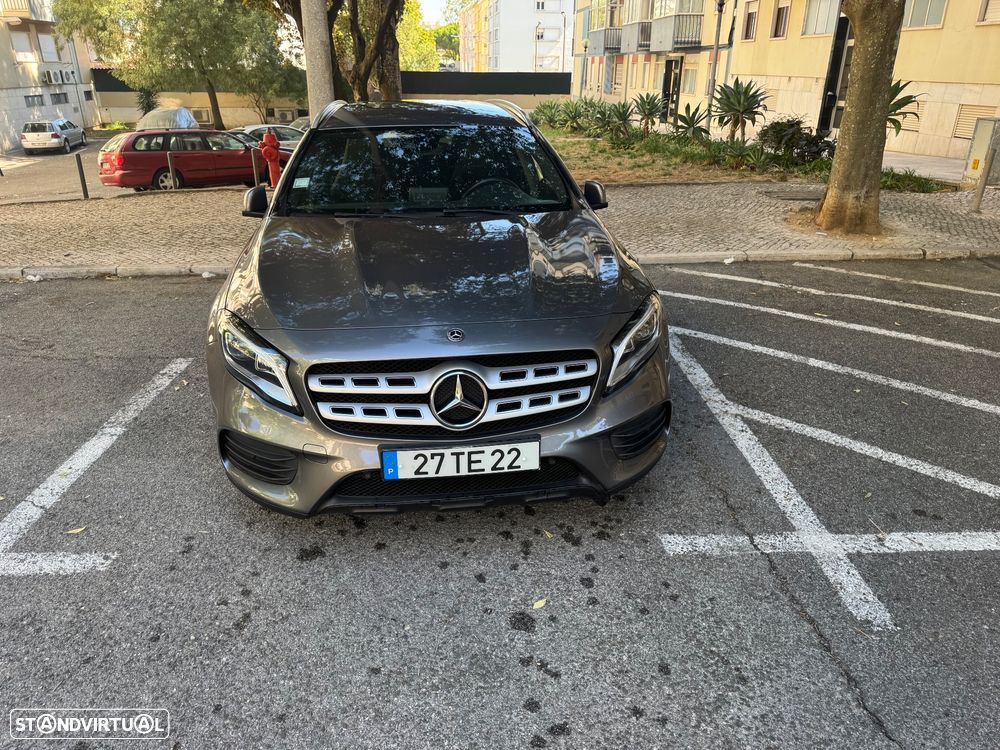 Mercedes-Benz CLA 180 - 2