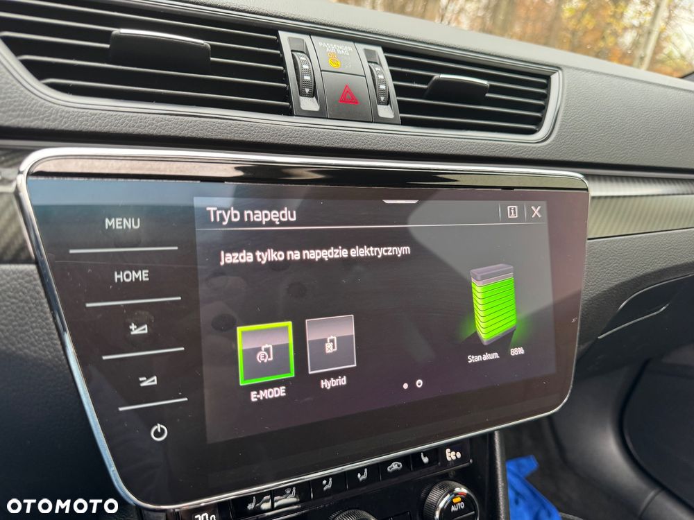 Skoda Superb 1.4 TSI Plug-In Hybrid Sportline DSG - 24