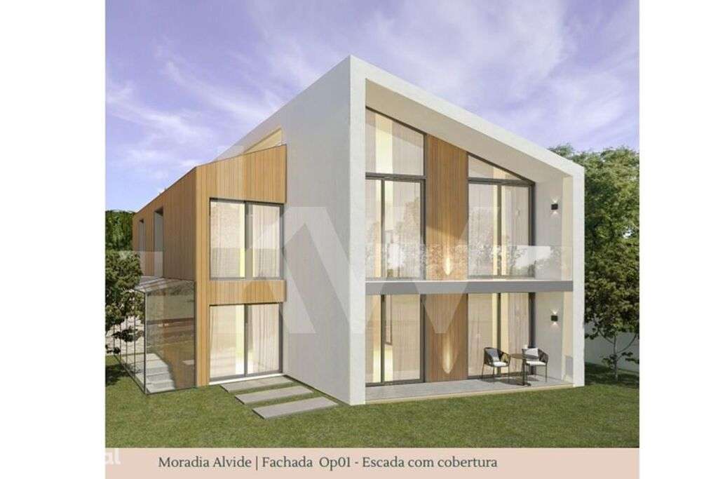 À venda uma moradia em ruínas com 350m2 de terreno em Alvide - Grande imagem: 3/6