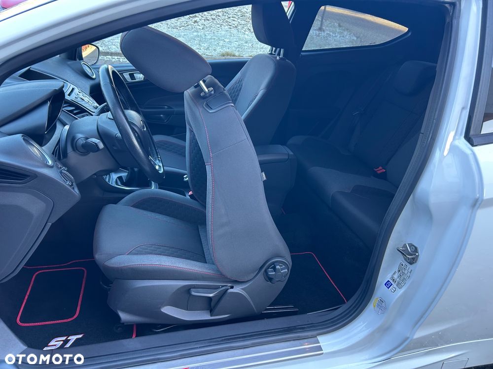 Ford Fiesta 1.0 EcoBoost STart-Stop ST-LINE - 20