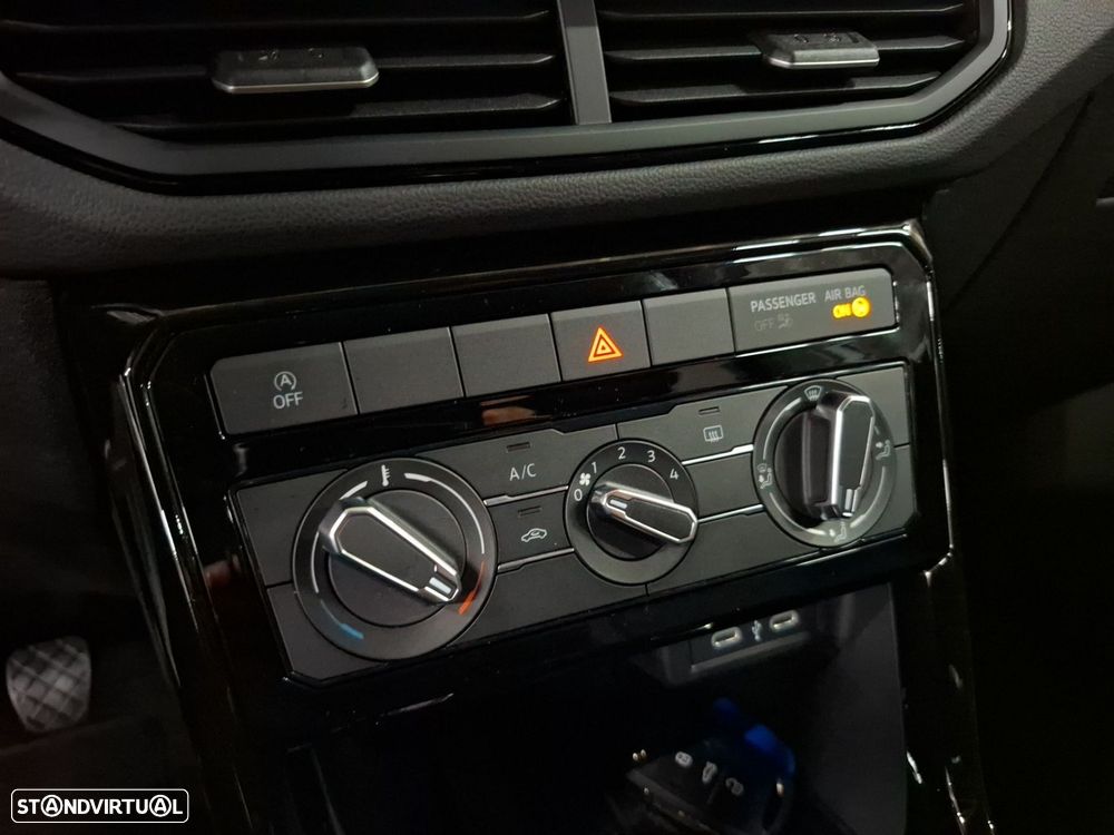 VW T-Cross 1.0 TSI Urban - 18