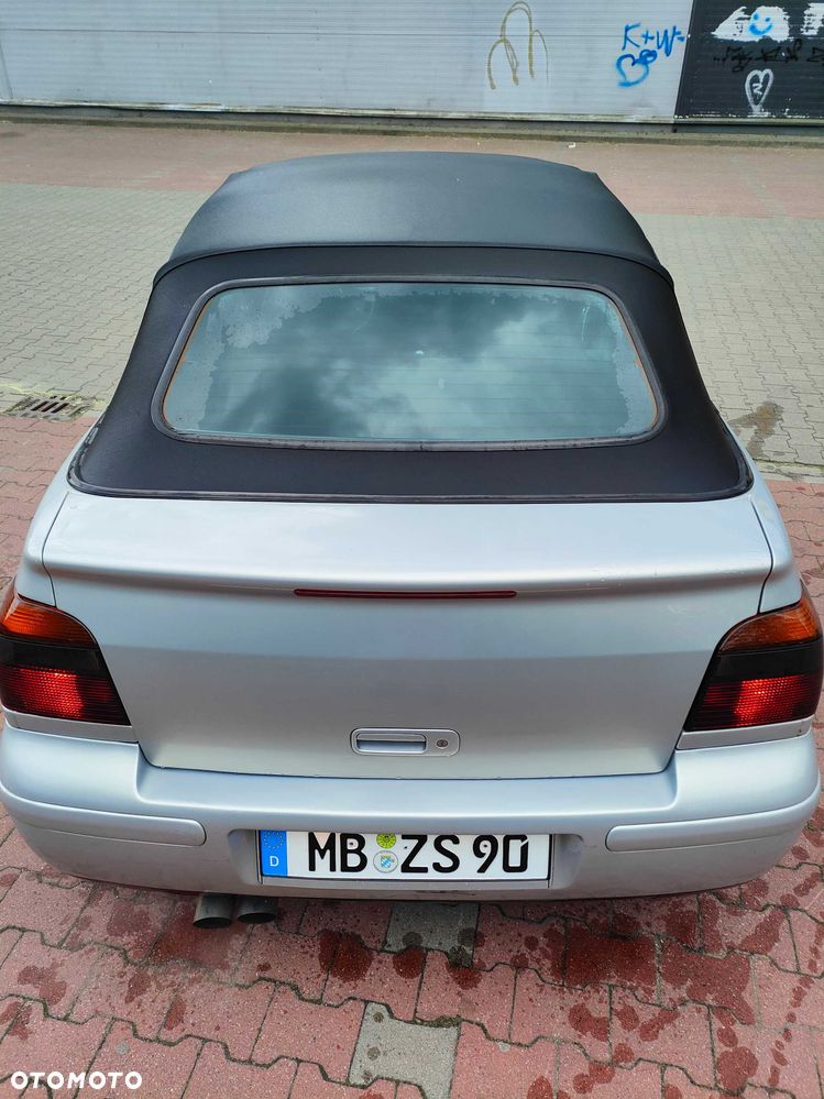 Volkswagen Golf Cabrio - 5