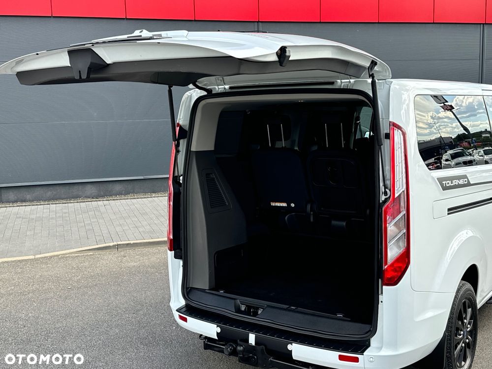 Ford Tourneo Custom 2.0 TDCi L2 Titanium SelectShift - 17