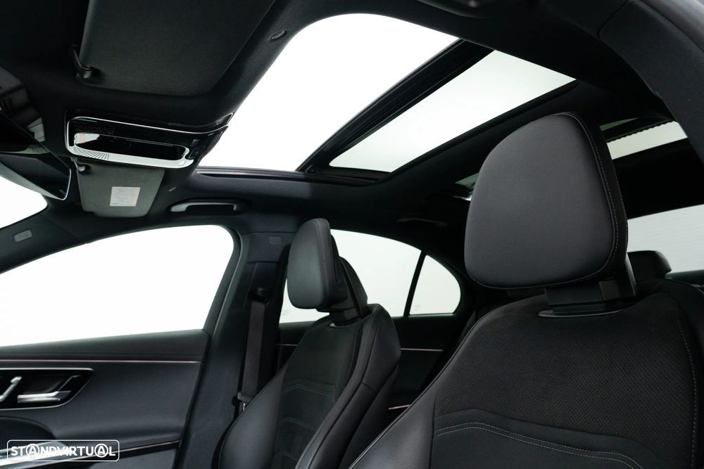 Mercedes-Benz E 300 - 34