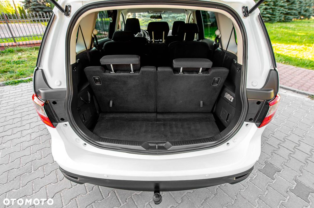 Mazda 5 2.0 MZR-DISI i-stop Sports-Line - 31