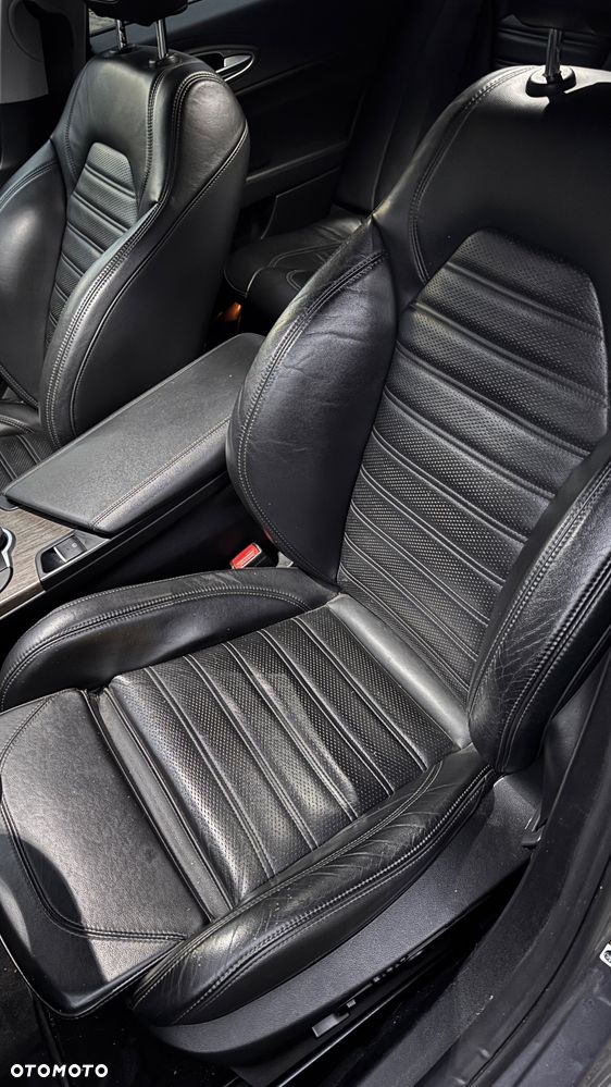 Alfa Romeo Giulia - 9