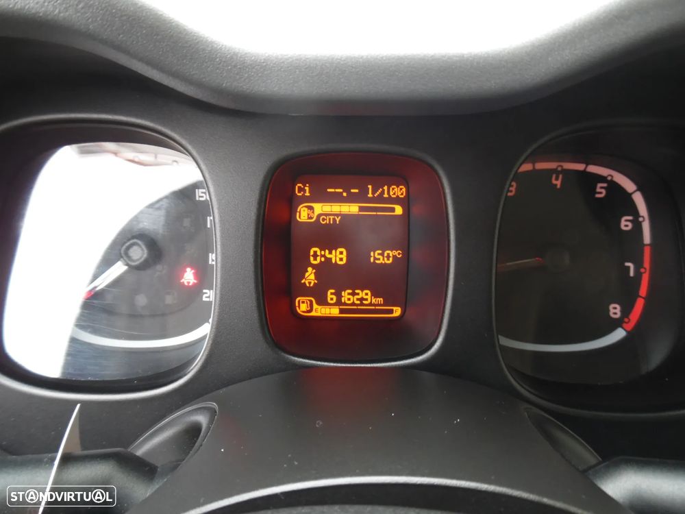 Fiat Panda 1.0 Hybrid City Life - 12